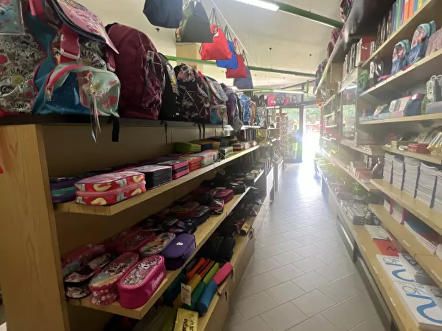 Immagine 5 di Attività commerciale in vendita  in via roma a Vicenza