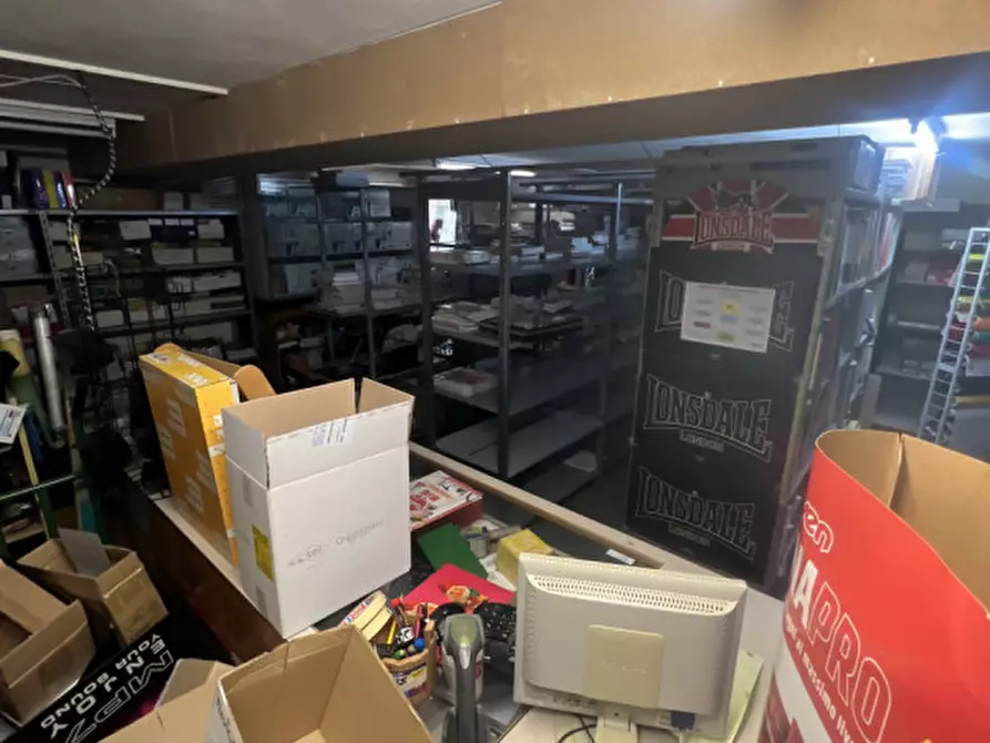 Immagine 10 di Attività commerciale in vendita  in via roma a Vicenza