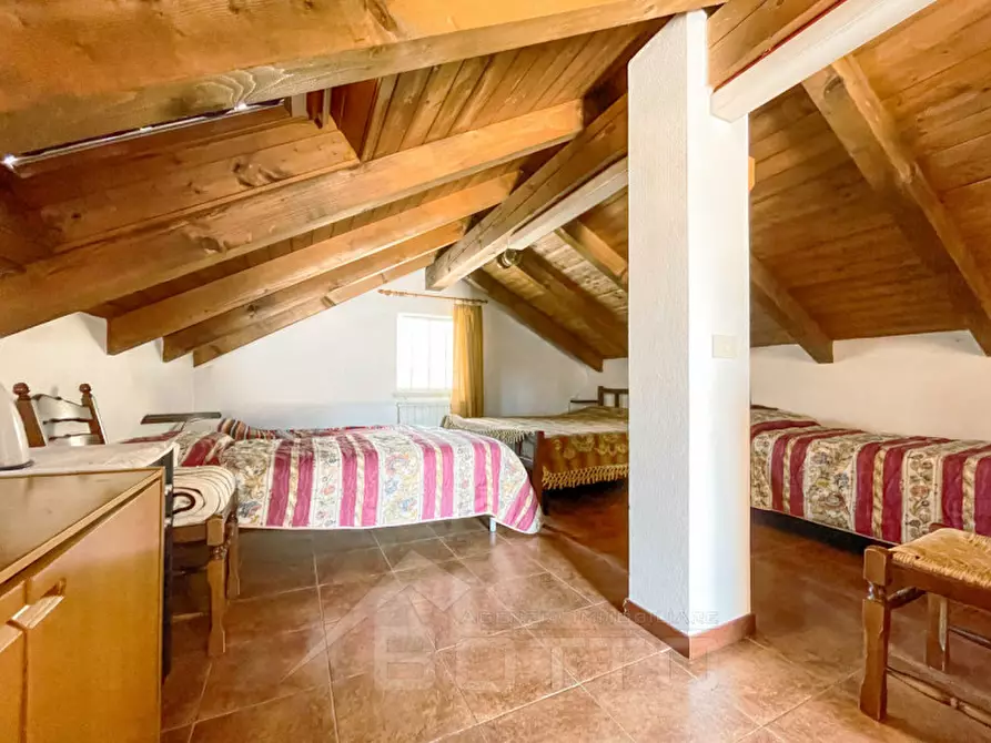 Immagine 2 di Villa in vendita  in Località Gabbio a Premosello-Chiovenda