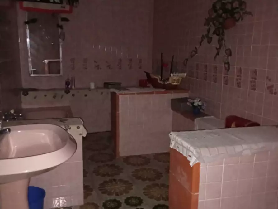 Immagine 17 di Appartamento in vendita  in Via Don Bergamo, Santa Tecla (SA) a Montecorvino Pugliano