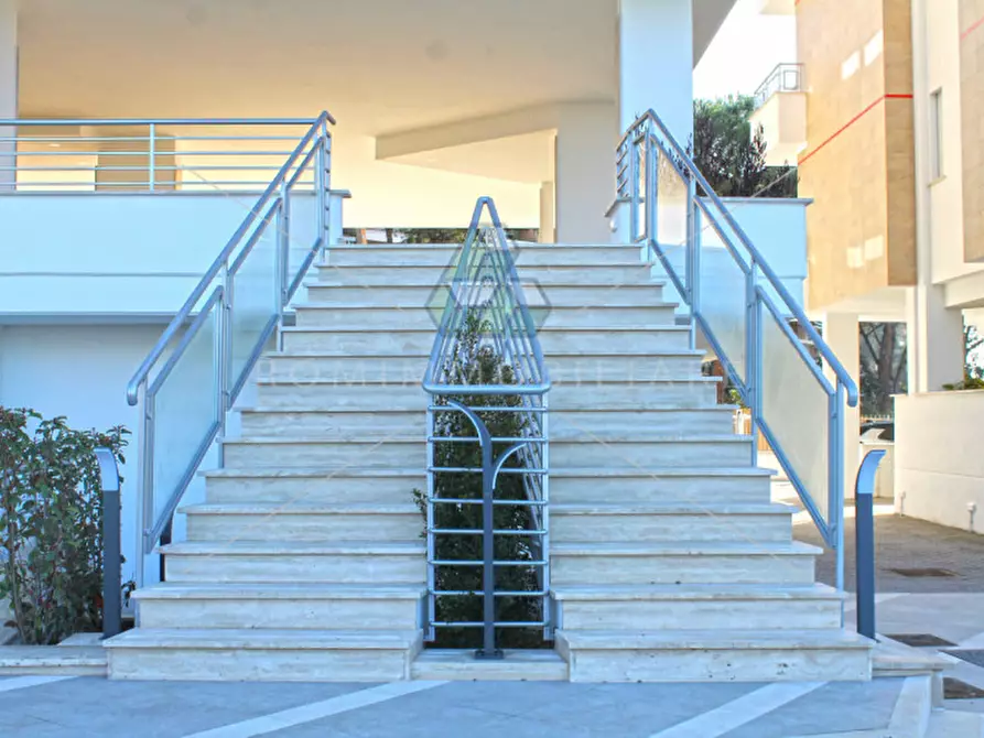 Immagine 5 di Appartamento in vendita  in Via di Vigna Murata a Roma