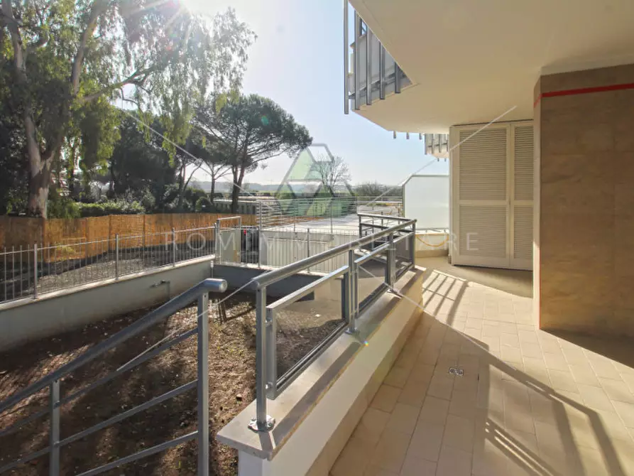 Immagine 10 di Appartamento in vendita  in Via di Vigna Murata a Roma