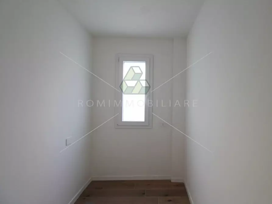 Immagine 14 di Appartamento in vendita  in Via di Vigna Murata a Roma