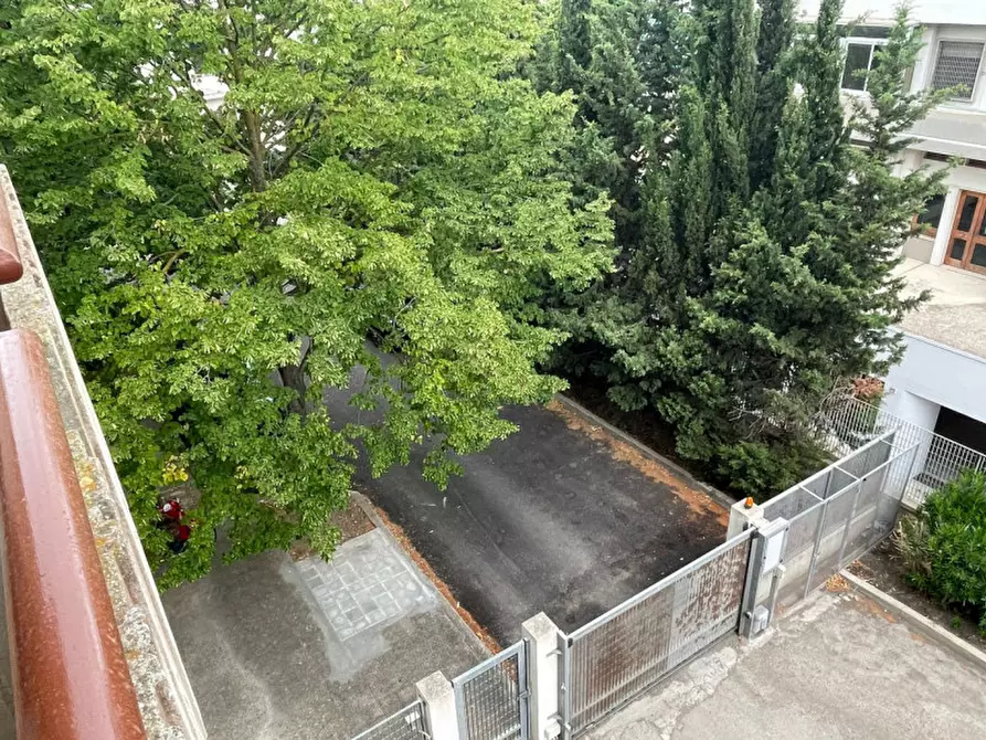 Immagine 22 di Appartamento in affitto  in via vecchia frigole a Lecce