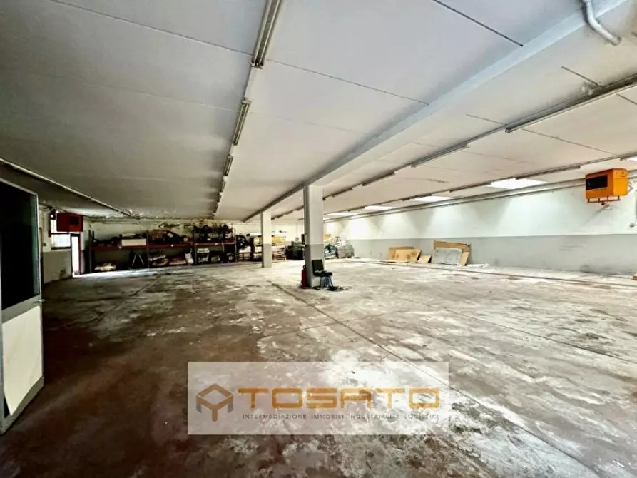 Immagine 3 di Capannone industriale in vendita  a Sona