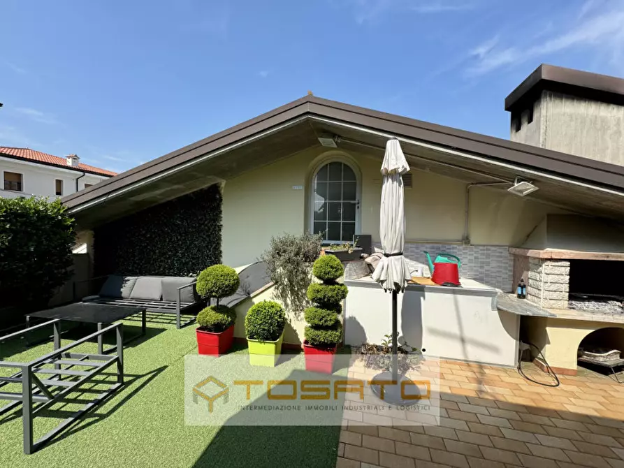 Immagine 9 di Capannone industriale in vendita  a Sona