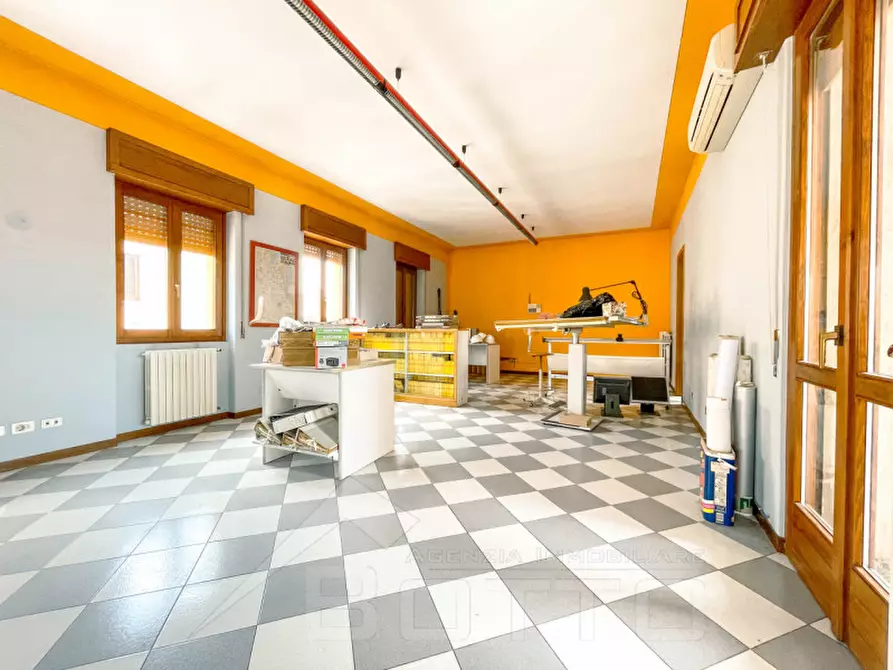 Immagine 9 di Ufficio in vendita  in antonelli 1 a Bellinzago Novarese