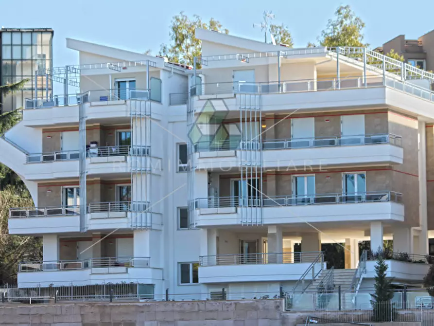 Immagine 2 di Appartamento in vendita  in Via Del Casale Solaro a Roma