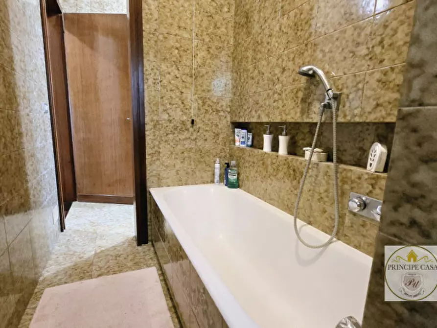 Immagine 37 di Casa indipendente in vendita  in via Venezia a Baone