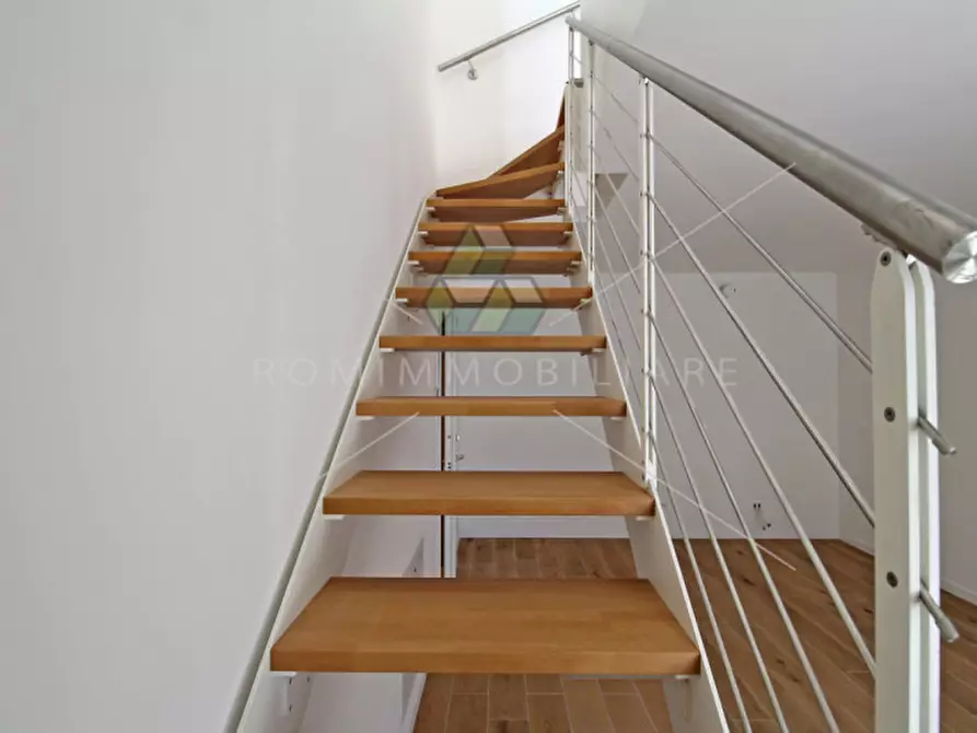 Immagine 7 di Attico in vendita  in Via Del Casale Solaro a Roma