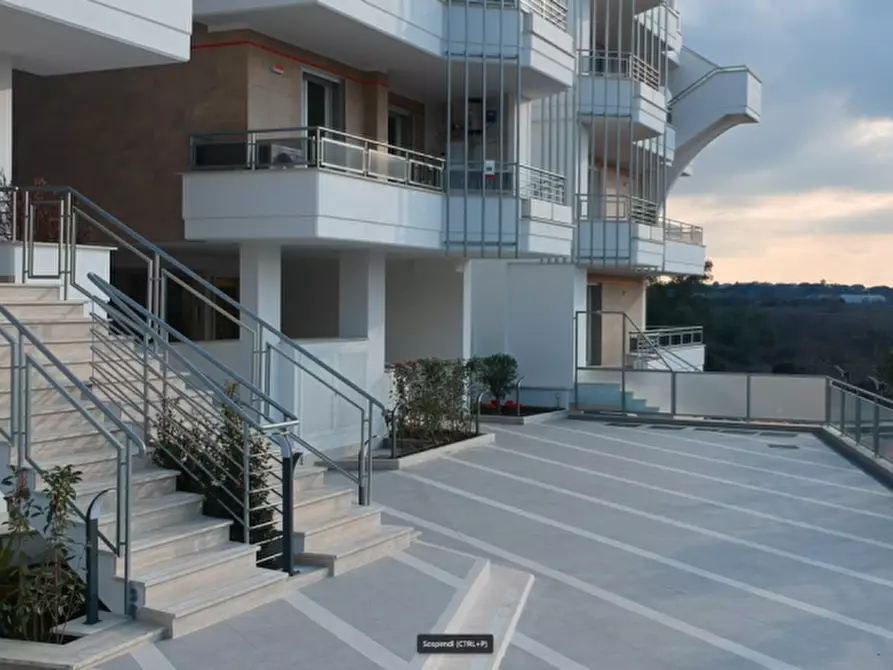 Immagine 2 di Villa in vendita  in Via Del Casale Solaro a Roma