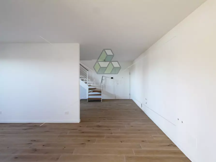 Immagine 20 di Villa in vendita  in Via Del Casale Solaro a Roma