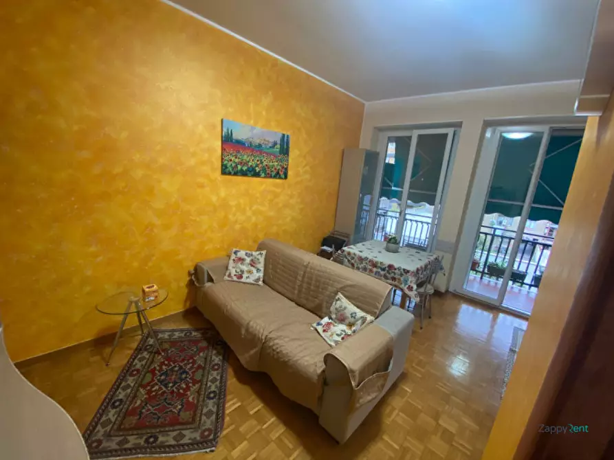 Immagine 1 di Appartamento in affitto  in Via Giacinto Bruzzesi a Milano