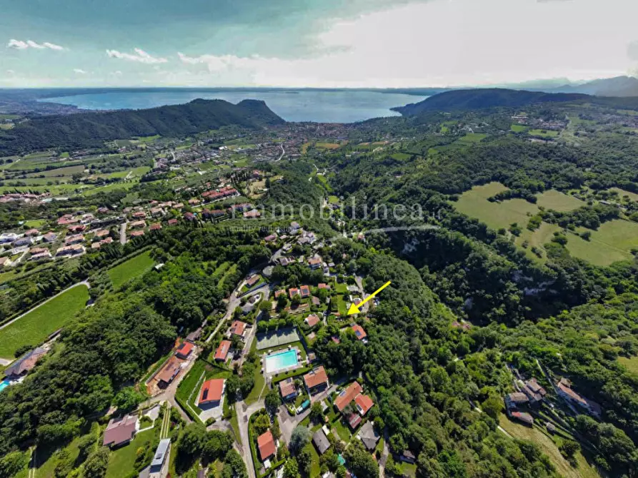 Immagine 1 di Terreno in vendita  in VIA CASTAGNARI a Costermano