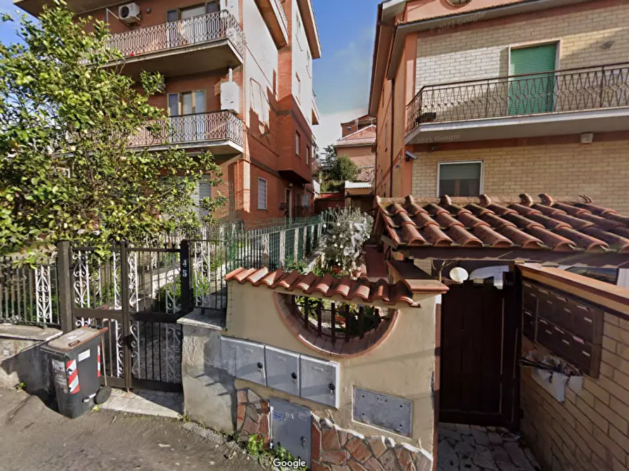 Immagine 1 di Appartamento in vendita  in Via Mauro Fasiani a Roma