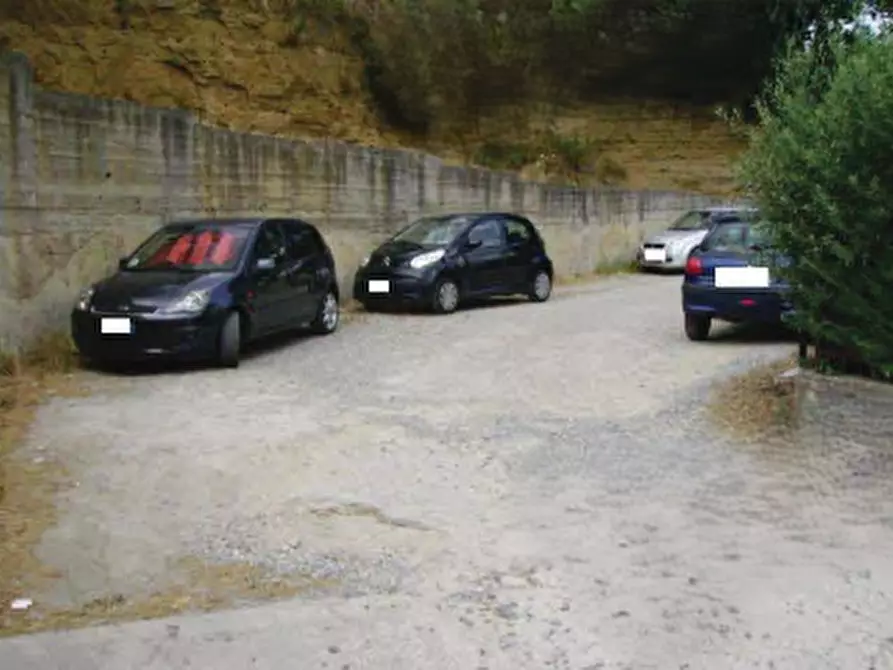 Immagine 3 di Cantina in vendita  in Località Parrille a Montalto Uffugo