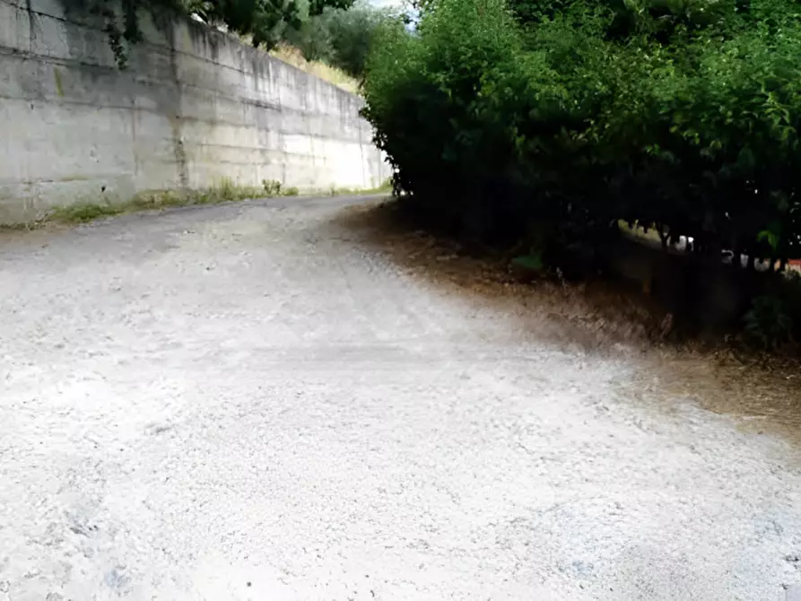 Immagine 2 di Posto auto in vendita  in Località Parrille a Montalto Uffugo