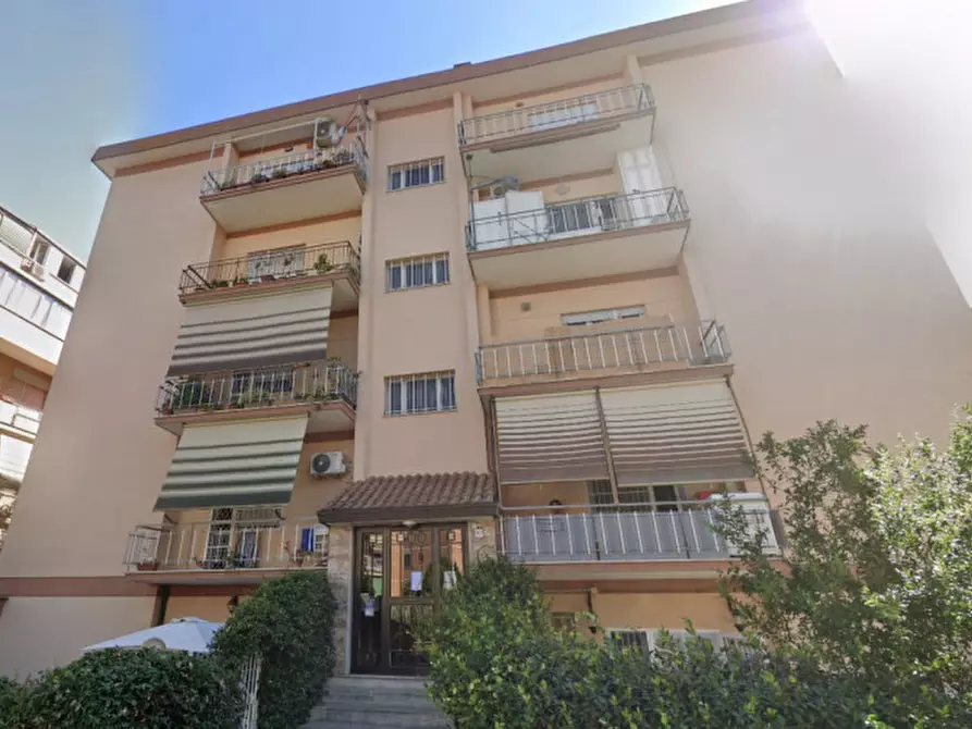 Immagine 1 di Appartamento in vendita  in VIA DIANO MARINA a Roma