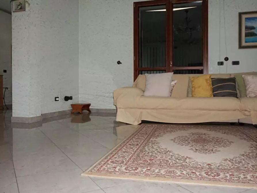 Immagine 11 di Villa in vendita  in Via Dino Mora, 11 a Colorno