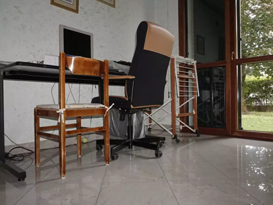 Immagine 17 di Villa in vendita  in Via Dino Mora, 11 a Colorno