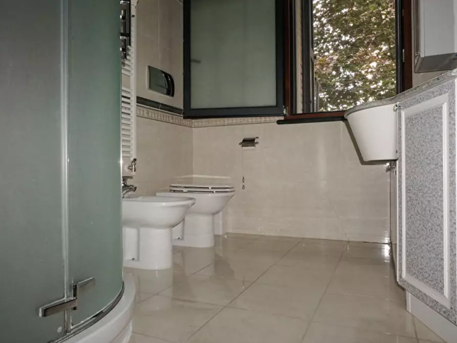 Immagine 18 di Villa in vendita  in Via Dino Mora, 11 a Colorno