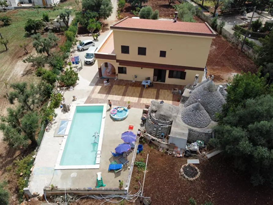 Immagine 2 di Villa in vendita  in Contrada Fedele Grande a Ceglie Messapico
