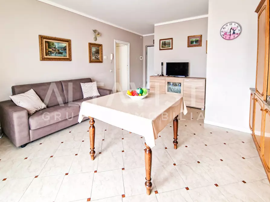 Immagine 4 di Appartamento in vendita  in Via Mons. Bertoli a Lumezzane