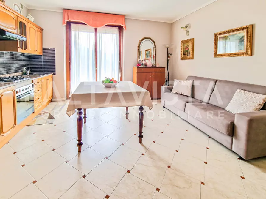 Immagine 9 di Appartamento in vendita  in Via Mons. Bertoli a Lumezzane