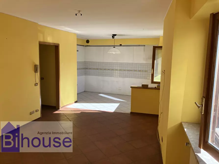 Immagine 12 di Villetta a schiera in vendita  in giardino 21 a Valdilana