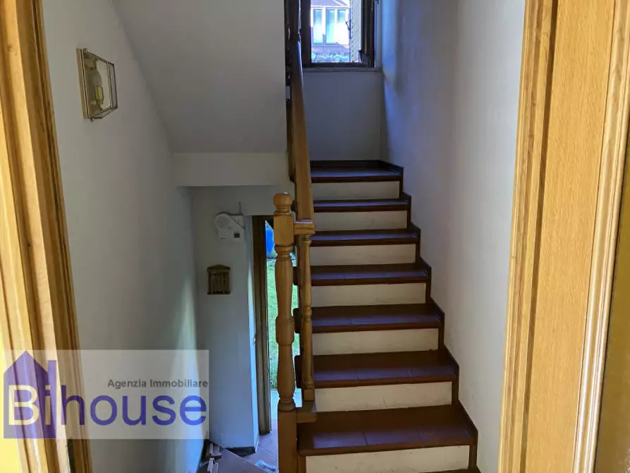 Immagine 20 di Villetta a schiera in vendita  in giardino 21 a Valdilana