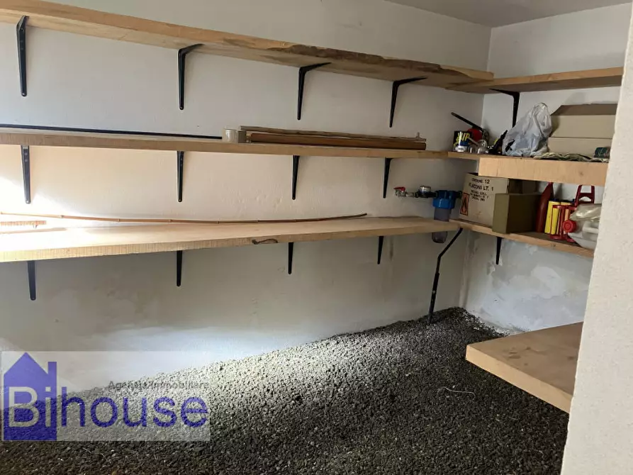 Immagine 23 di Villetta a schiera in vendita  in giardino 21 a Valdilana