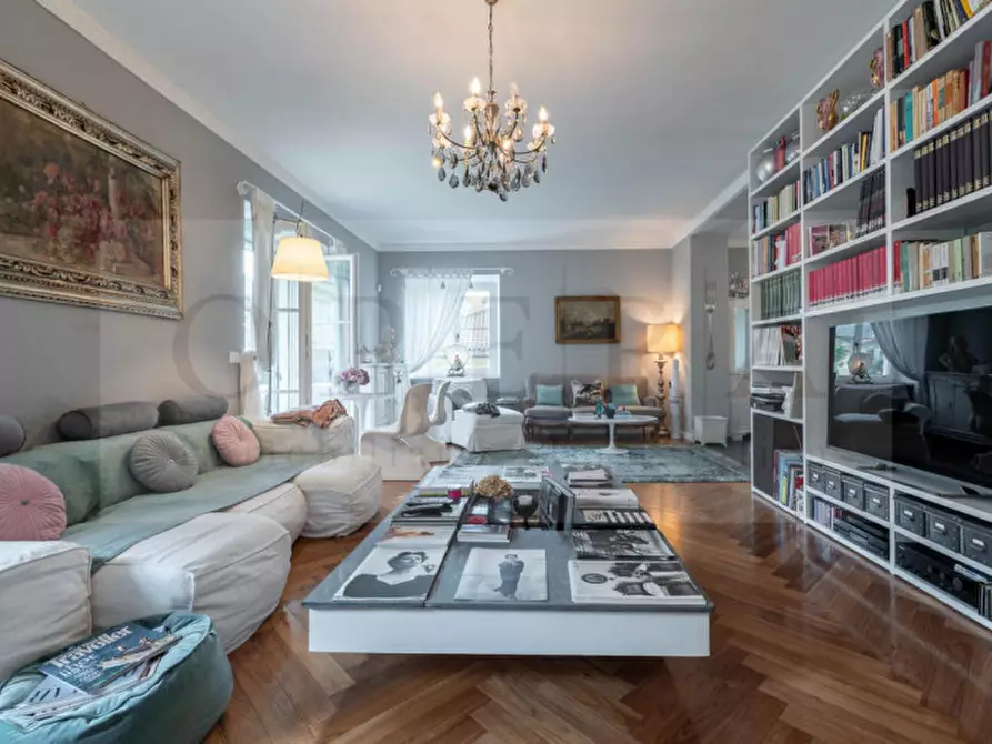 Immagine 3 di Appartamento in vendita  in Via San Osvaldo a Bolzano