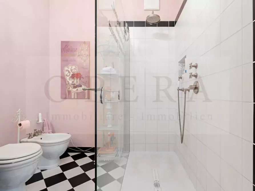 Immagine 23 di Appartamento in vendita  in Via San Osvaldo a Bolzano