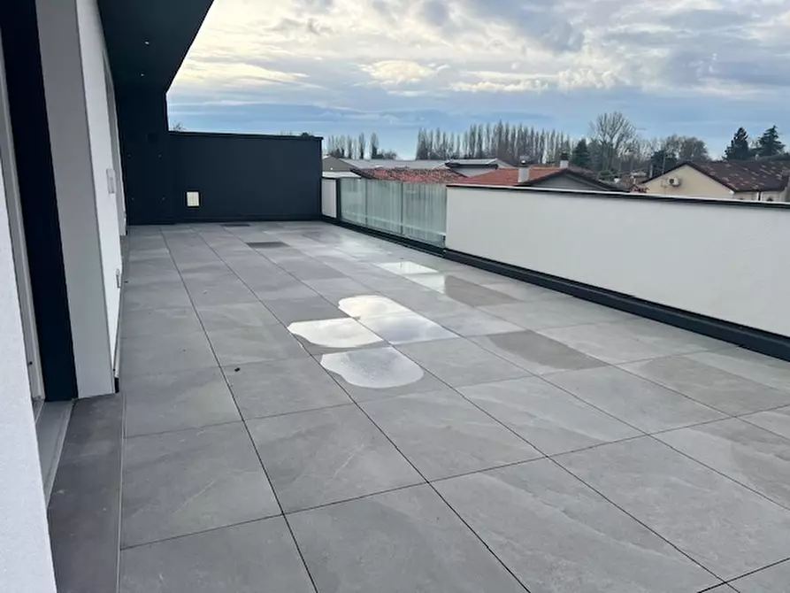 Immagine 34 di Attico in vendita  a Vigonza