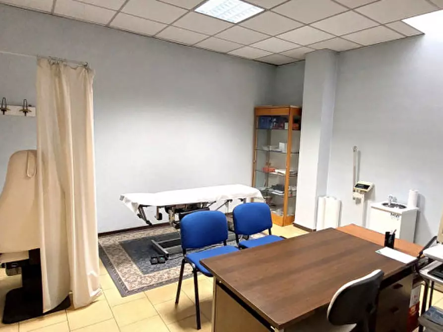 Immagine 5 di Laboratorio in vendita  in corso europa 22 a Alba