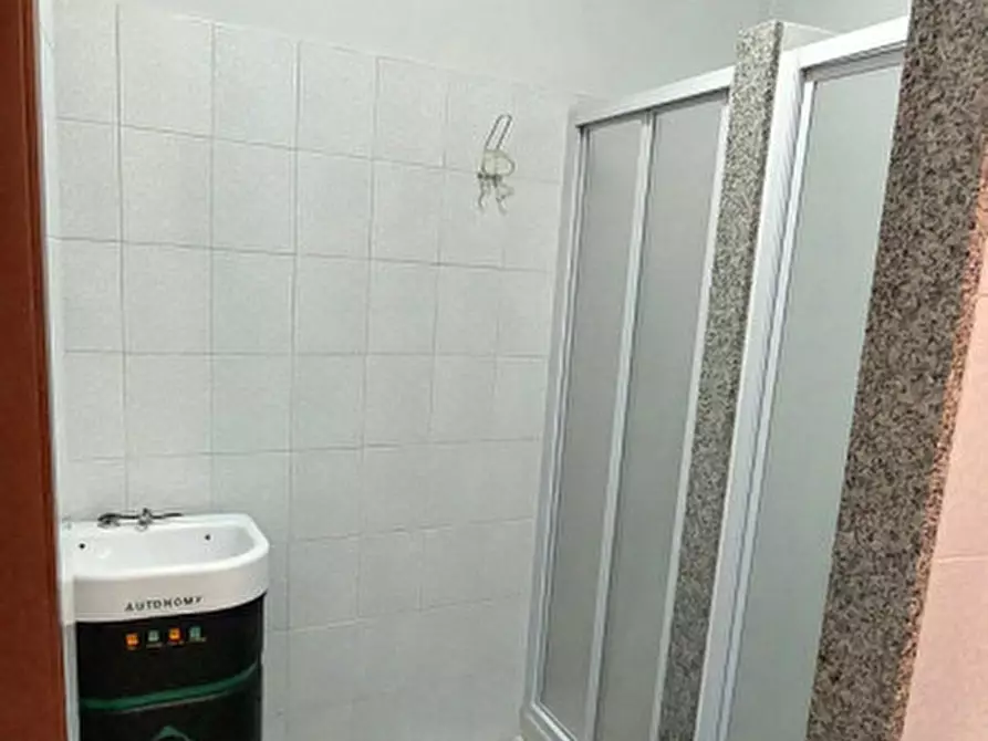 Immagine 15 di Laboratorio in vendita  in corso europa 22 a Alba