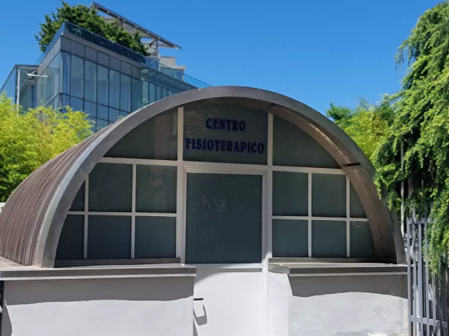 Immagine 23 di Laboratorio in vendita  in corso europa 22 a Alba