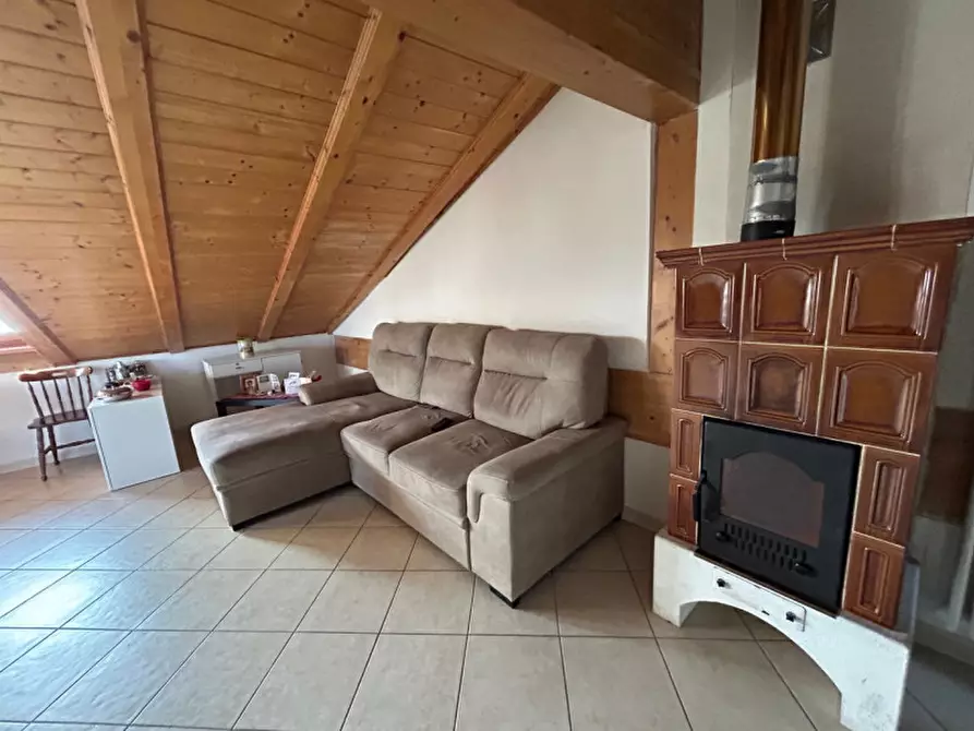 Immagine 5 di Appartamento in vendita  in VIA SALAMNA a Ville D'anaunia