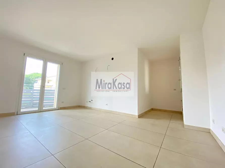 Immagine 14 di Appartamento in vendita  in Via Monte Amiata a Cervia