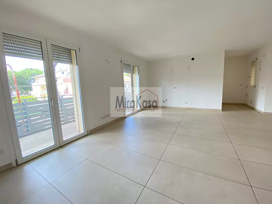 Immagine 30 di Appartamento in vendita  in Via Monte Amiata a Cervia
