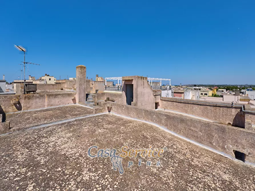 Immagine 13 di Palazzo in vendita  in Via Stanislao Senape de Pace a Alezio