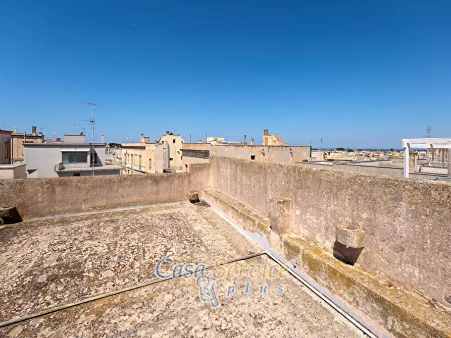 Immagine 16 di Palazzo in vendita  in Via Stanislao Senape de Pace a Alezio