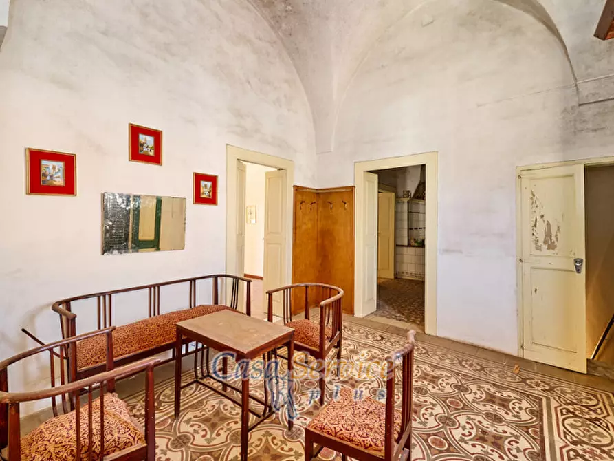 Immagine 22 di Palazzo in vendita  in Via Stanislao Senape de Pace a Alezio