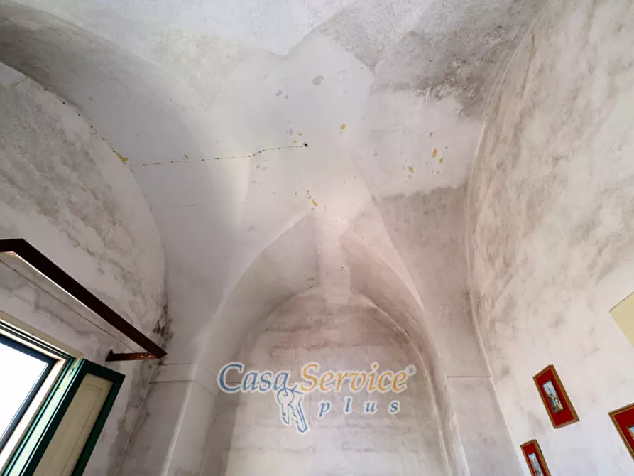 Immagine 28 di Palazzo in vendita  in Via Stanislao Senape de Pace a Alezio