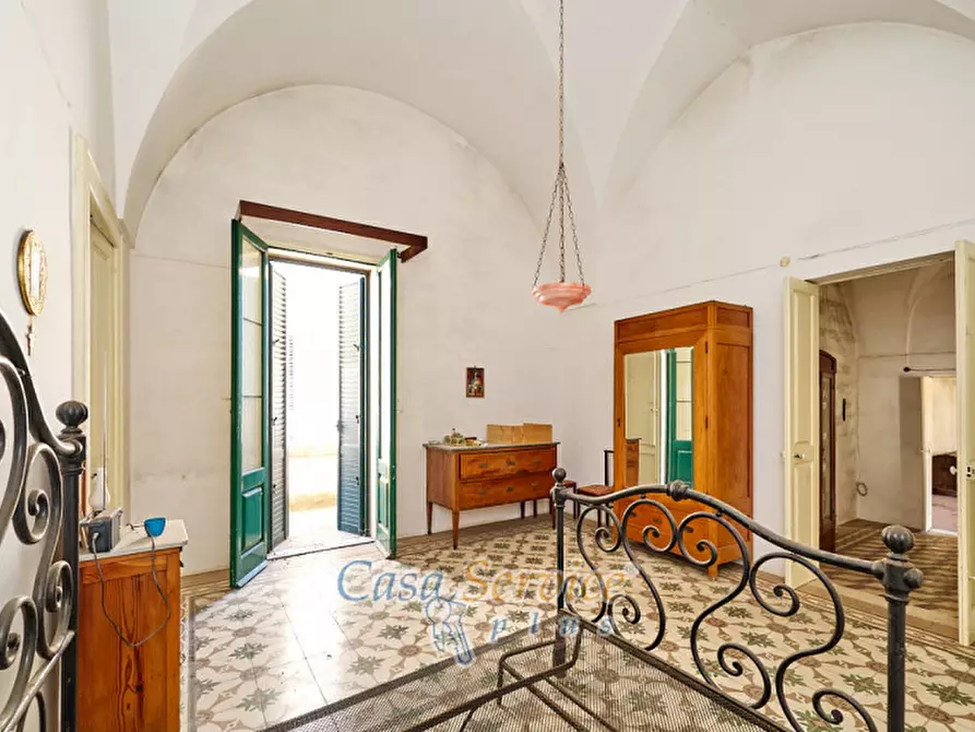 Immagine 38 di Palazzo in vendita  in Via Stanislao Senape de Pace a Alezio