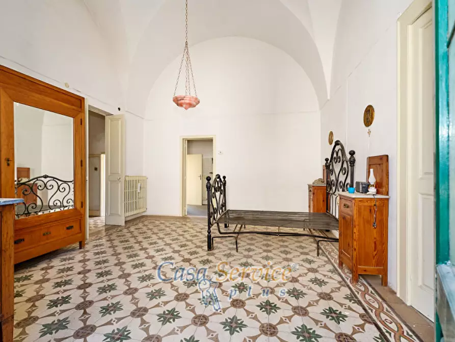 Immagine 39 di Palazzo in vendita  in Via Stanislao Senape de Pace a Alezio