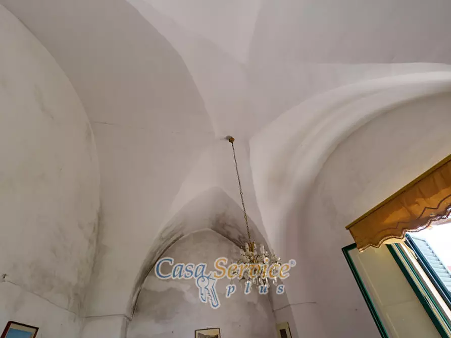 Immagine 51 di Palazzo in vendita  in Via Stanislao Senape de Pace a Alezio