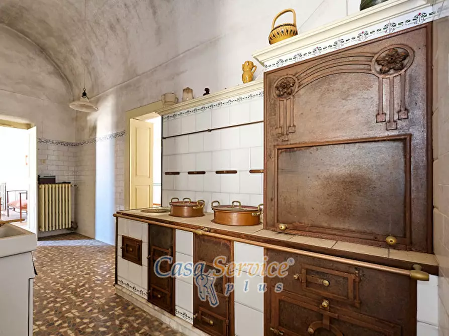 Immagine 54 di Palazzo in vendita  in Via Stanislao Senape de Pace a Alezio