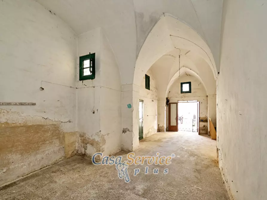 Immagine 56 di Palazzo in vendita  in Via Stanislao Senape de Pace a Alezio