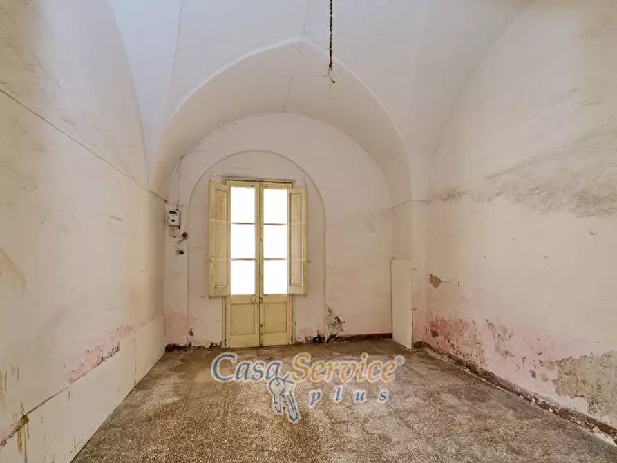 Immagine 67 di Palazzo in vendita  in Via Stanislao Senape de Pace a Alezio